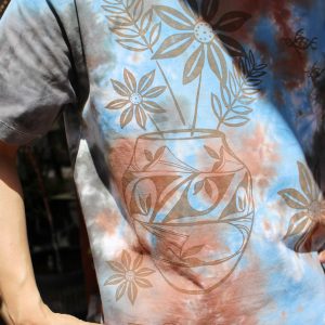 Nasngwam.らしい、抜け感のあるプリントTEE