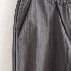 COTTON×NYLON POPLIN SHORTS
