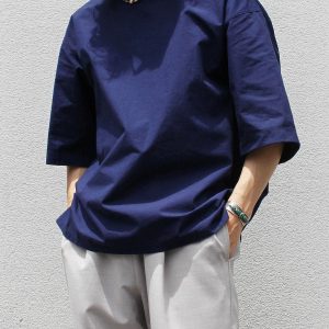 Tシャツ以上、シャツ未満。夏を快適に過ごす布帛Tシャツ