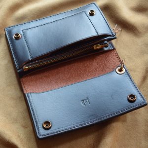 使うほどに自分のものになる。j.o.bが作る革小物。